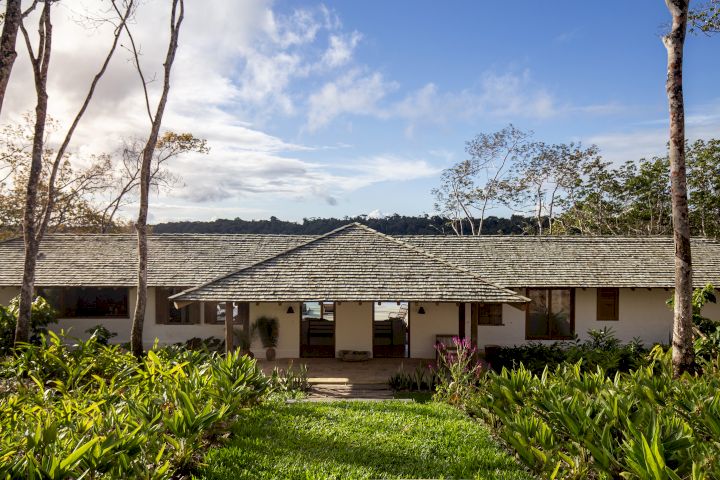 VILLA TERRAL 01